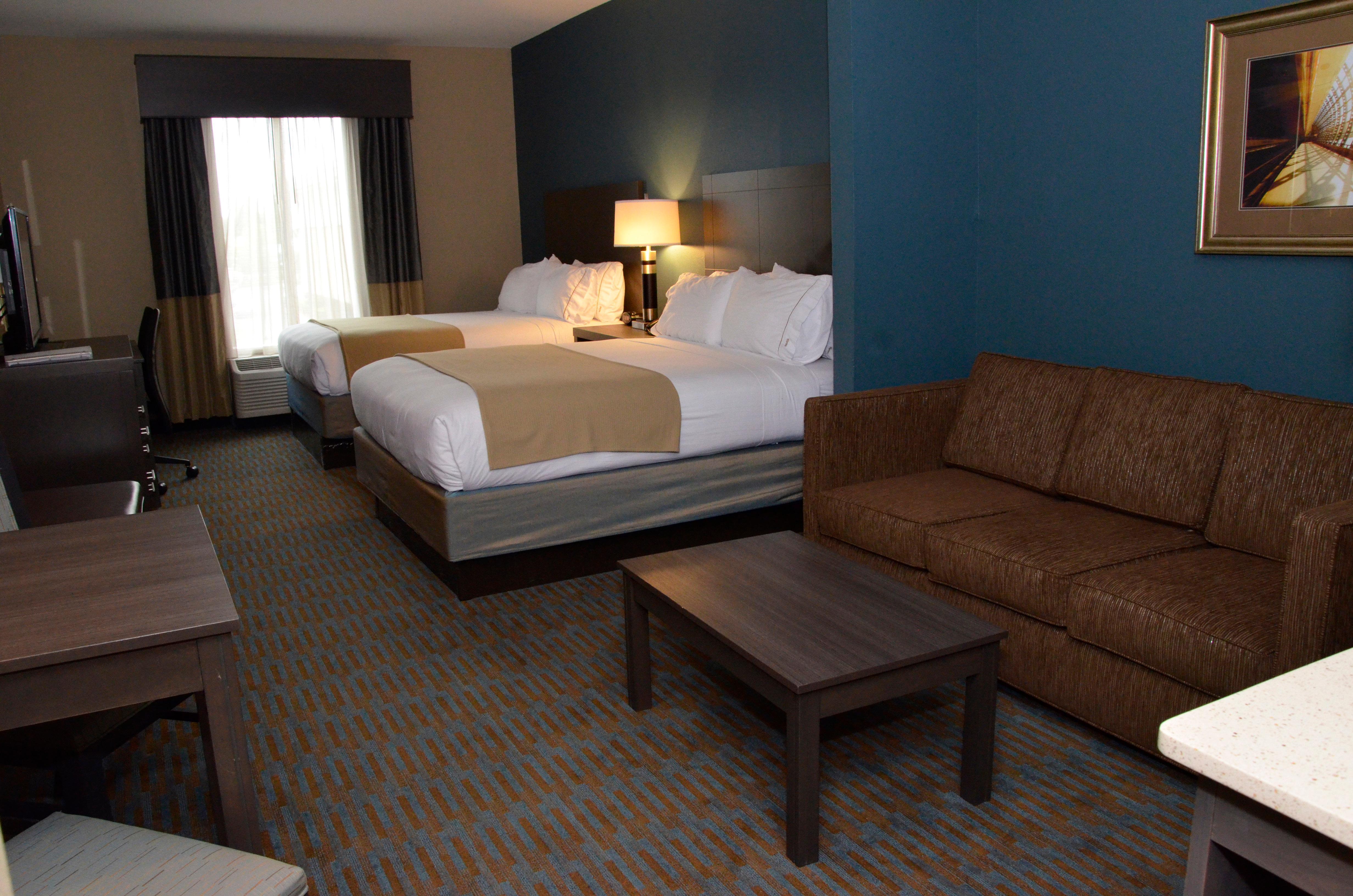 Holiday Inn Express Hotel & Suites Goldsboro - Base Area, An Ihg Hotel Exterior photo